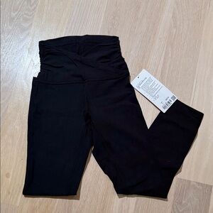 Lululemon still mind MR crop 23”